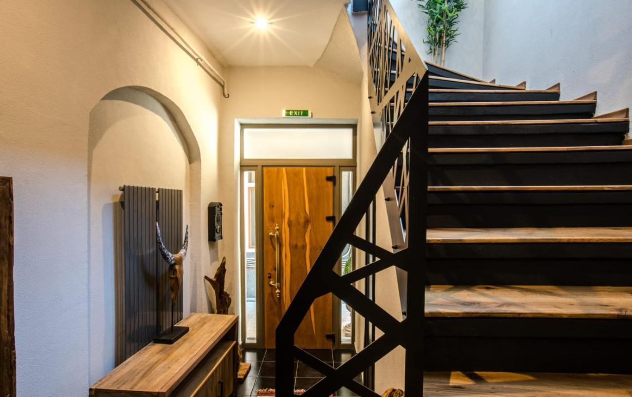 Acsa Inn Craiova Exterior photo